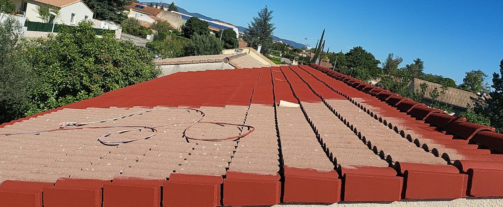 Spécialiste en travaux de toiture à Livron-sur Drôme – avant nettoyage